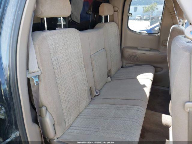 Toyota Tundra Sr5 V8 Image 8