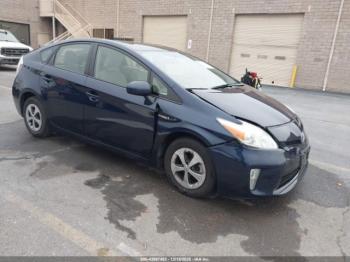  Salvage Toyota Prius