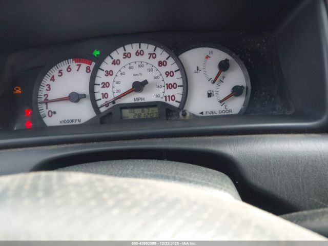 Toyota Corolla S Image 11