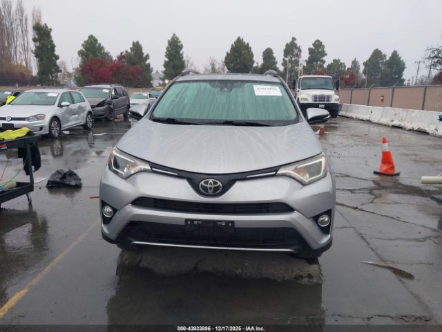 Toyota RAV4 Xle Image 9