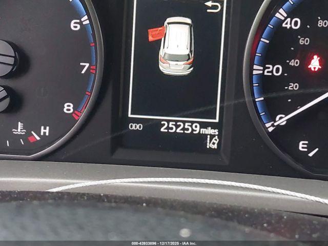 Toyota RAV4 Xle Image 11