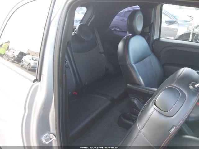 FIAT 500e Battery Electric Image 4