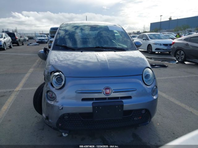 FIAT 500e Battery Electric Image 9
