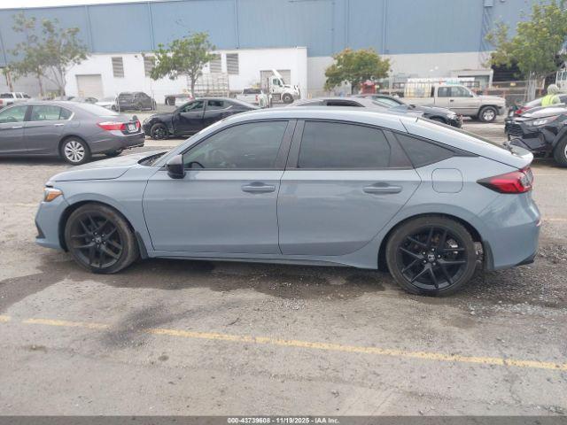 Honda Civic Sport Image 9