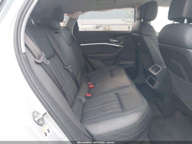 Audi e-tron Prestige Quattro Image 6