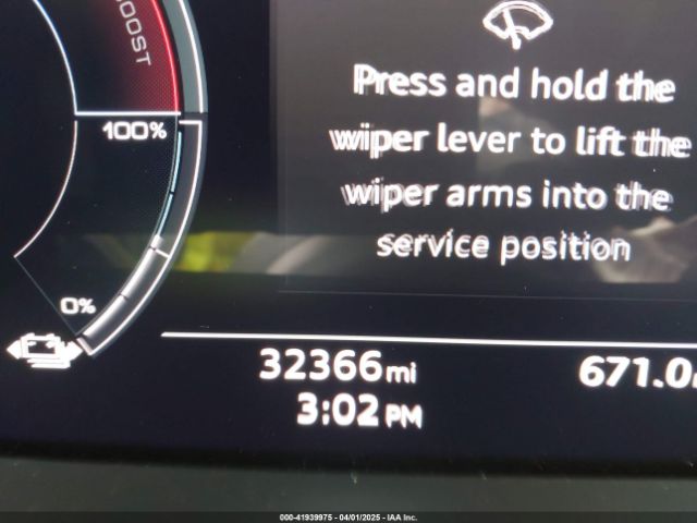 Audi e-tron Prestige Quattro Image 7