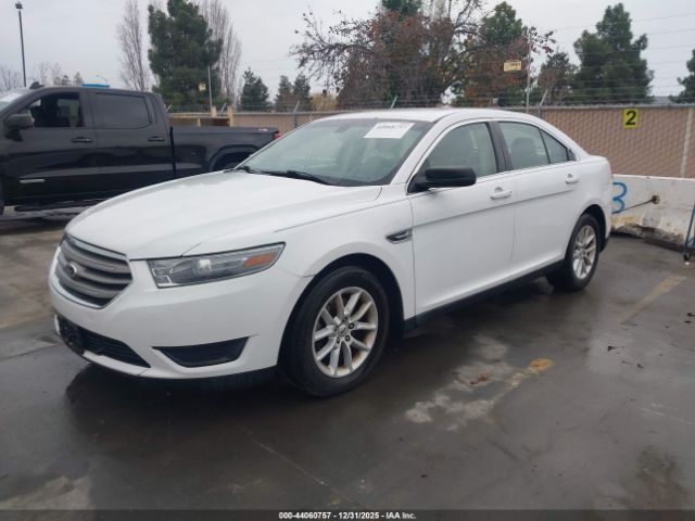 Ford Taurus Se Image 8