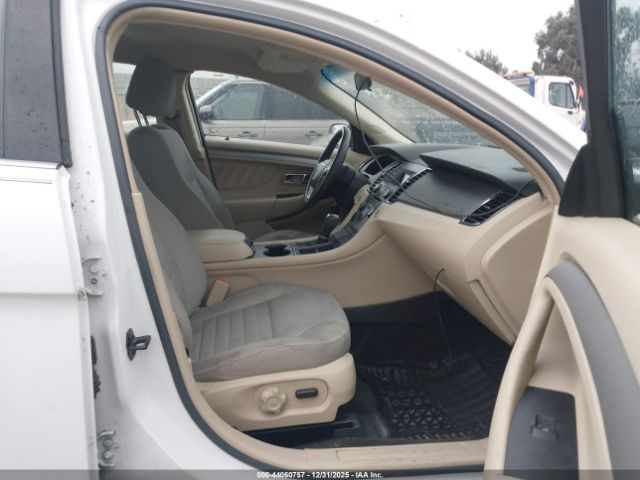 Ford Taurus Se Image 9