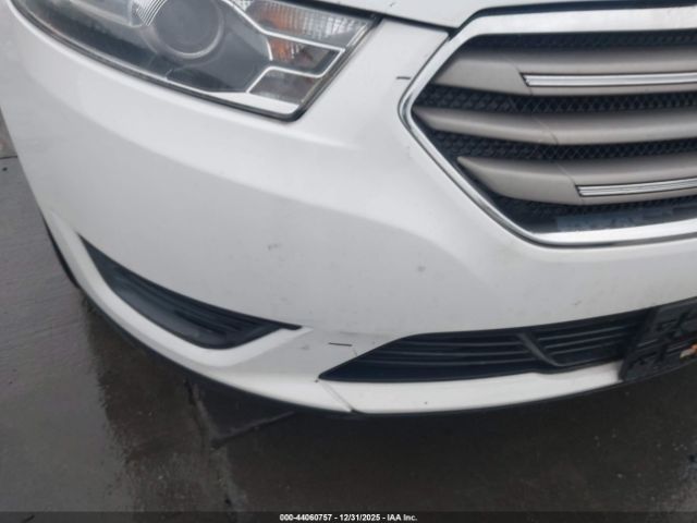 Ford Taurus Se Image 11