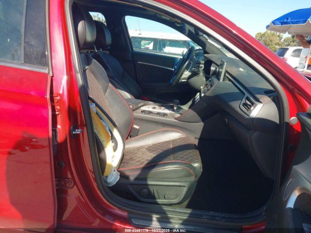 Genesis G70 3.3t Dynamic Image 3