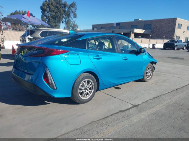 Toyota Prius Prime Limited Image 12