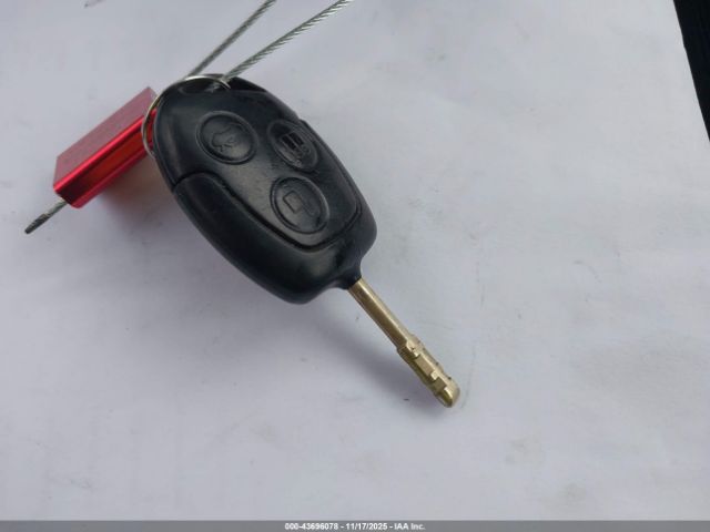 Ford Transit Xlt Image 11