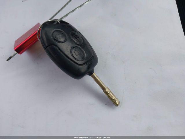 Ford Transit Xlt Image 11