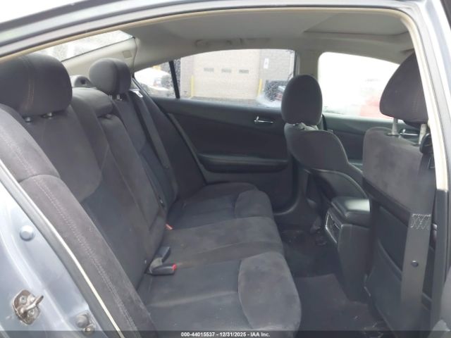 Nissan Maxima 3.5 S Image 9