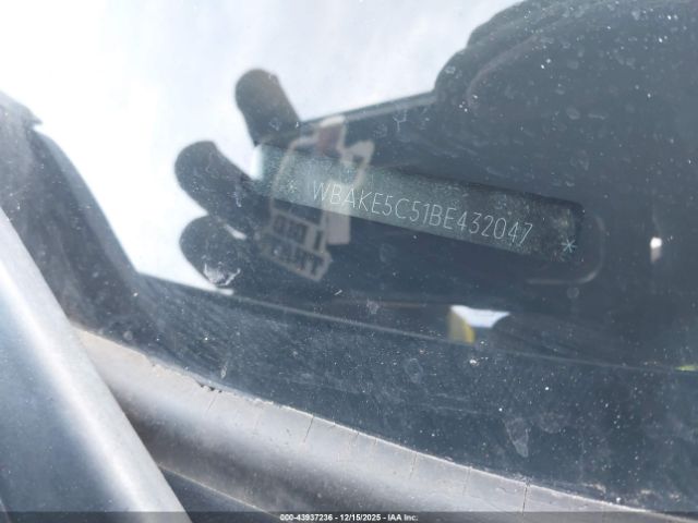 BMW 3 Series Image 7