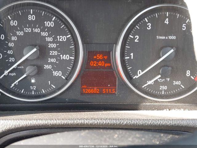 BMW 3 Series Image 11