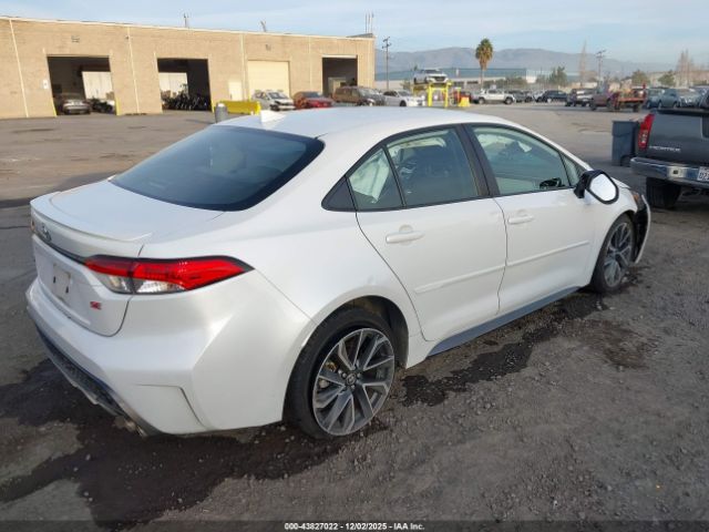 Toyota Corolla Se Image 4