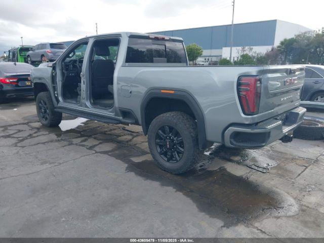 General Motors Sierra 2500HD 4wd  Standard Bed At4 Image 5