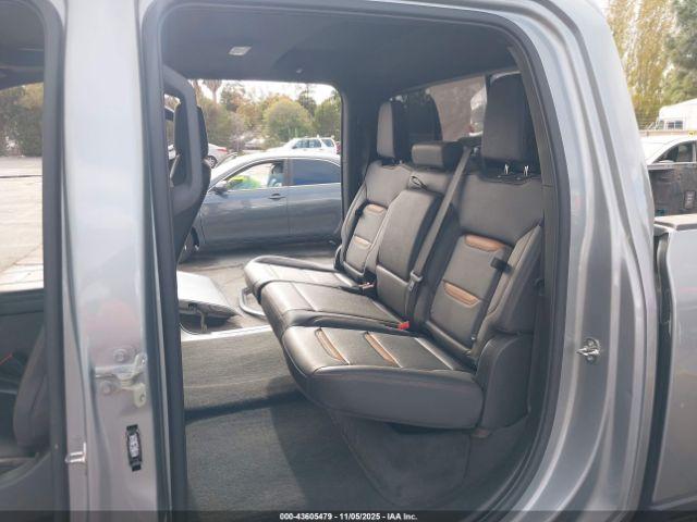 General Motors Sierra 2500HD 4wd  Standard Bed At4 Image 16