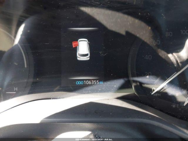 Toyota Sienna Le Image 7