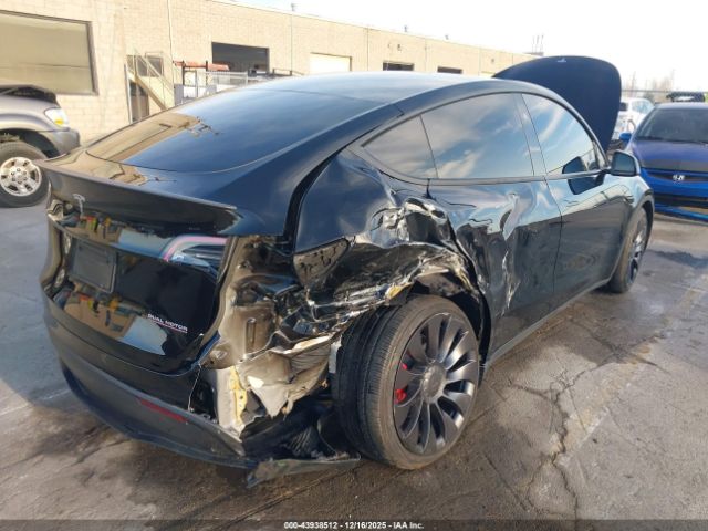 Tesla Model Y Performance Dual Motor All-wheel Drive Image 10