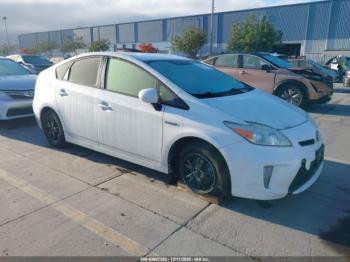  Salvage Toyota Prius