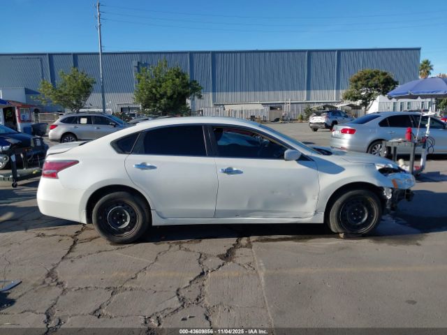 Nissan Altima 2.5 S Image 5