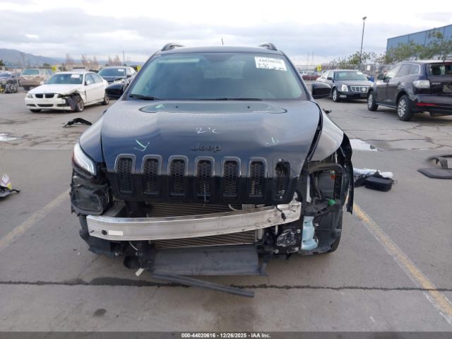 Jeep Cherokee Latitude Fwd Image 12