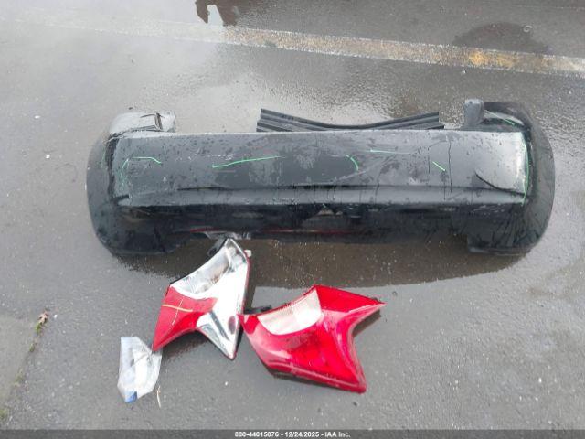 Nissan Versa Image 11