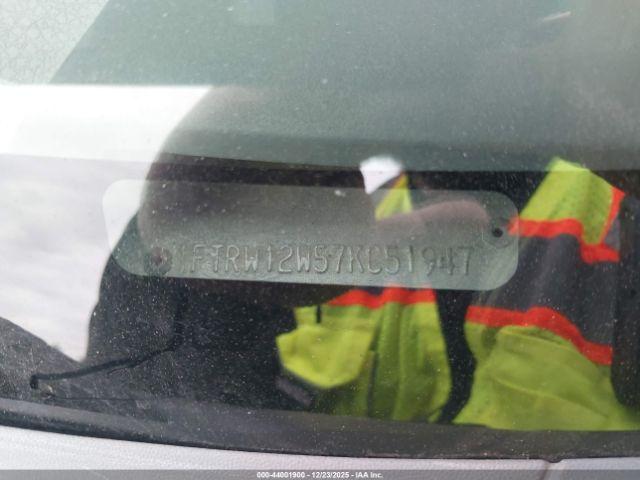 Ford F-150 Xlt Image 3