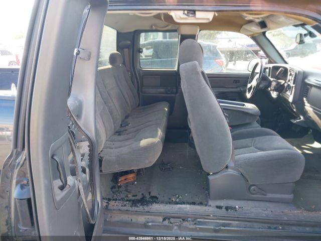 Chevrolet Silverado 1500 Ls Image 9