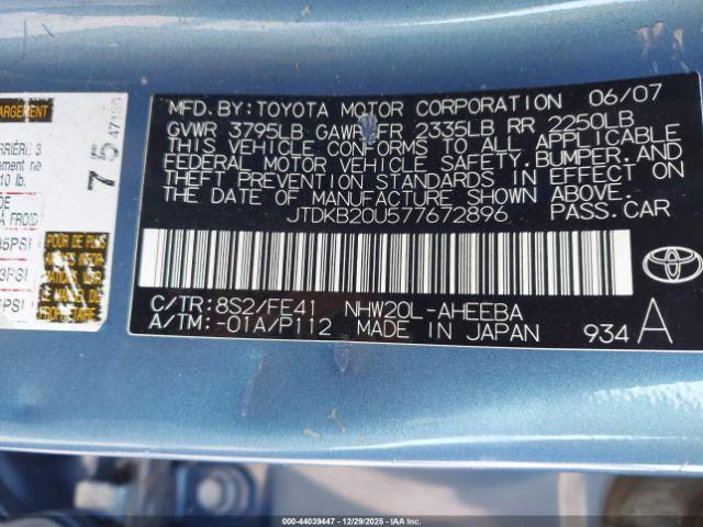 Toyota Prius Image 11