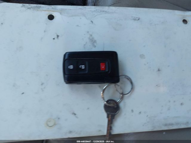 Toyota Prius Image 6