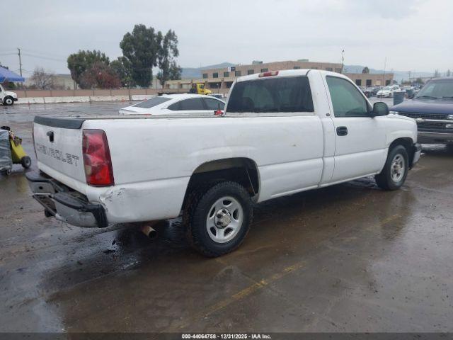 Chevrolet Silverado 1500 Work Truck Image 3