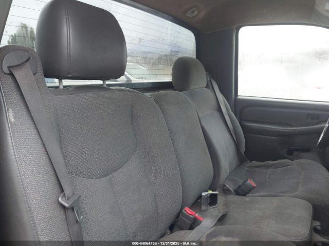 Chevrolet Silverado 1500 Work Truck Image 4