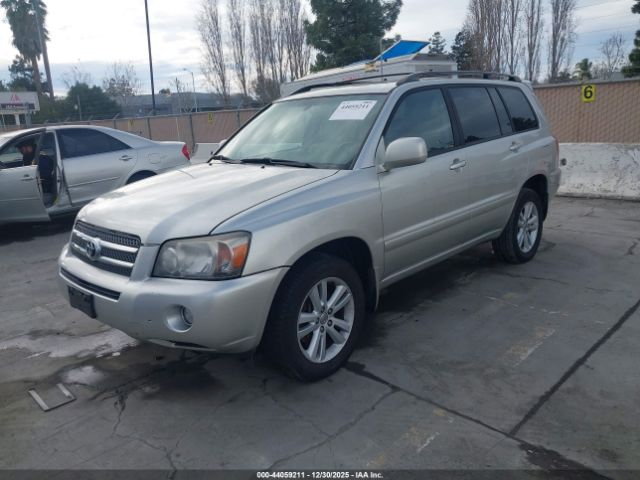 Toyota Highlander V6 Image 14