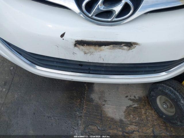 Hyundai ELANTRA Se Image 11