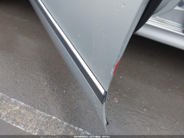 BMW 5 Series Image 9