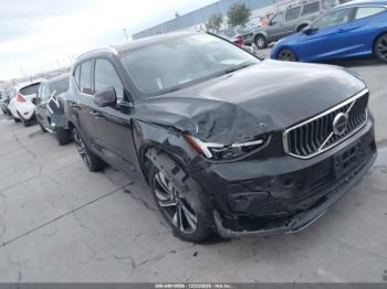  Salvage Volvo XC40