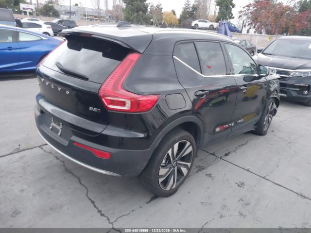 Volvo XC40 B5 Ultimate Bright Theme Image 13