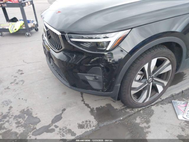 Volvo XC40 B5 Ultimate Bright Theme Image 10