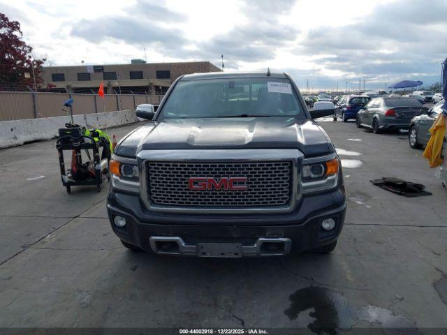 GMC Sierra 1500 Denali Image 11