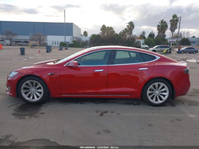 Tesla Model S Image 19