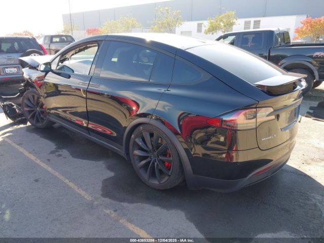 Tesla Model X Image 6