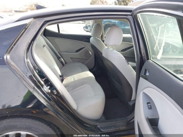 Kia Optima Lx Image 5