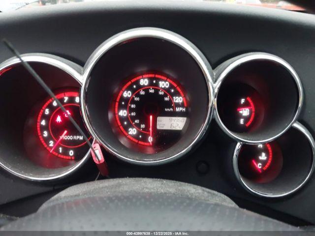 Toyota Matrix Xr Image 4