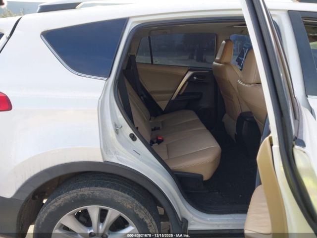 Toyota RAV4 Limited Image 8