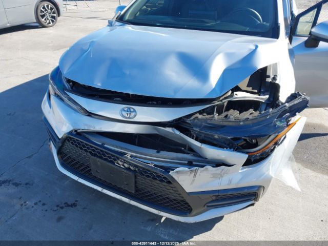 Toyota Corolla Se Image 3