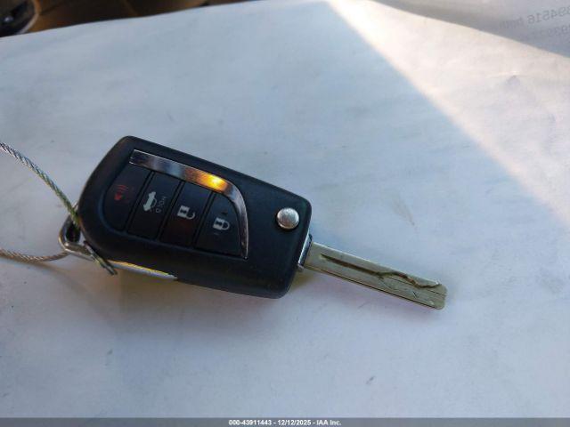 Toyota Corolla Se Image 7