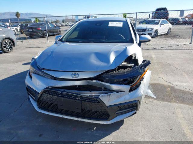 Toyota Corolla Se Image 6